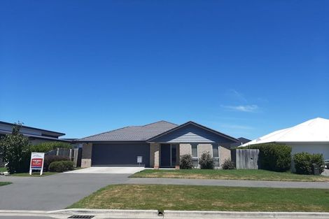 Photo of property in 7 Hineaari Street, Marshland, Christchurch, 8083