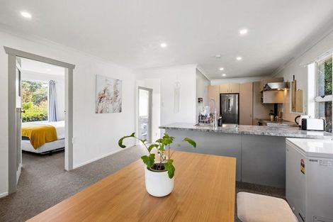 Photo of property in 10 Parris Street, Moturoa, New Plymouth, 4310