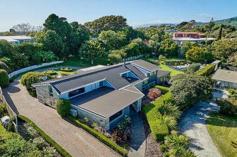 Photo of property in 16 Grange Park Avenue, Raumati South, Paraparaumu, 5032