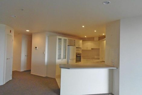 Photo of property in 175gd Hurstmere Road, Takapuna, Auckland, 0622