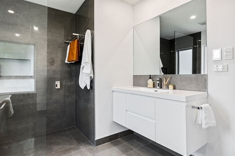 Photo of property in 52 Regent's Park Drive, Casebrook, Christchurch, 8051