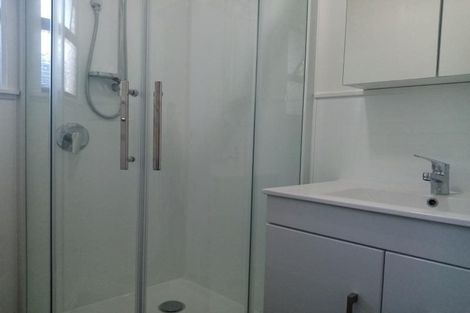 Photo of property in 2b Sidey Place, Marewa, Napier, 4110