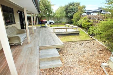 Photo of property in 169 The Fairway, Matarangi, Whitianga, 3592