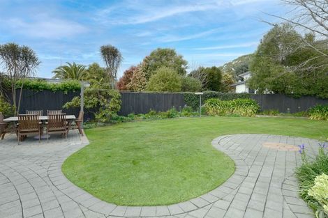 Photo of property in 23 Burnside Crescent, Burnside, Christchurch, 8053
