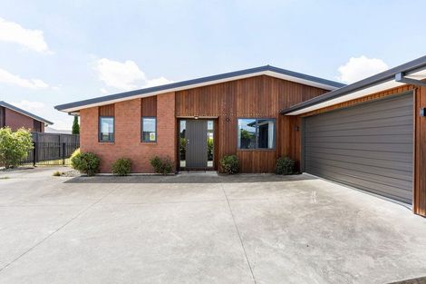 Photo of property in 40 Jarrett Terrace, Leamington, Cambridge, 3432