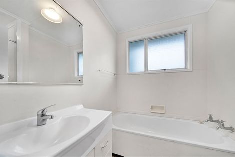 Photo of property in 16 Oleander Place, Bell Block, New Plymouth, 4312