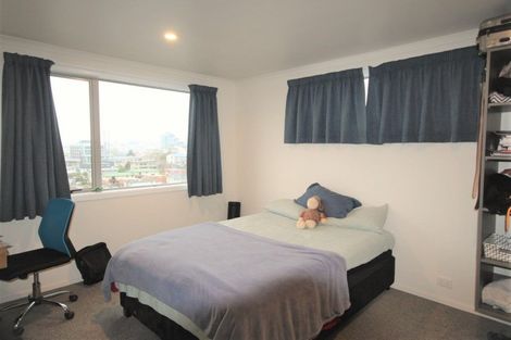 Photo of property in Includes 135, 137 Harbour Tce, 139 Harbour Terrace, North Dunedin, Dunedin, 9016