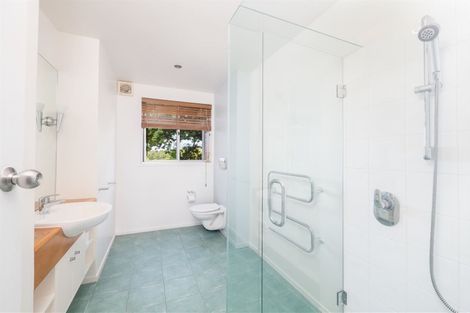 Photo of property in 72 Riverview Road, Kerikeri, 0230