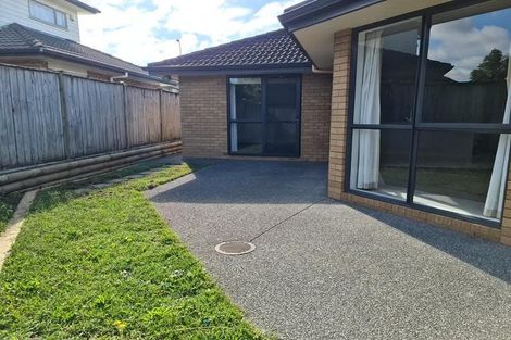 Photo of property in 137 Cyril French Drive, Flat Bush, Auckland, 2016