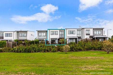 Photo of property in 12b Dida Park Drive, Kumeu, 0810