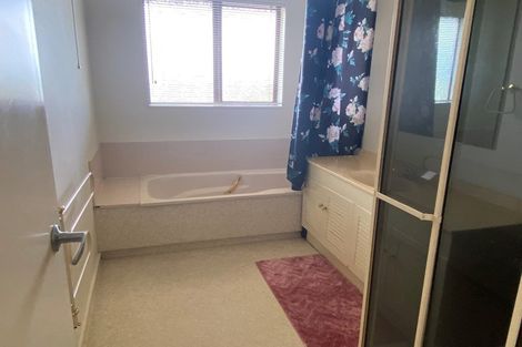 Photo of property in 18 Satara Crescent, Khandallah, Wellington, 6035