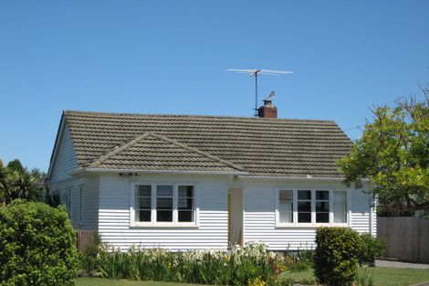 Photo of property in 13 Aldersley Street, Richmond, Christchurch, 8013