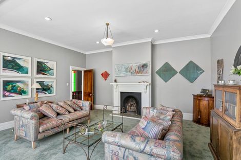 Photo of property in 31 Maarama Crescent, Aro Valley, Wellington, 6021