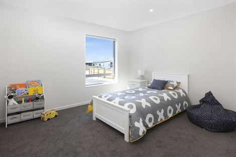 Photo of property in 11 Kingsbridge West, Burwood, Christchurch, 8083