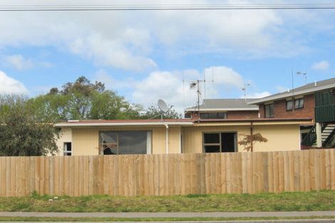 Photo of property in 254 Papamoa Beach Road, Papamoa Beach, Papamoa, 3118