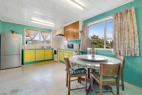Photo of property in 20 Vanbrugh Place, Bucklands Beach, Auckland, 2014