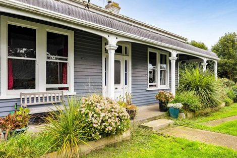 Photo of property in 54 Ngatai Street, Manaia, 4612