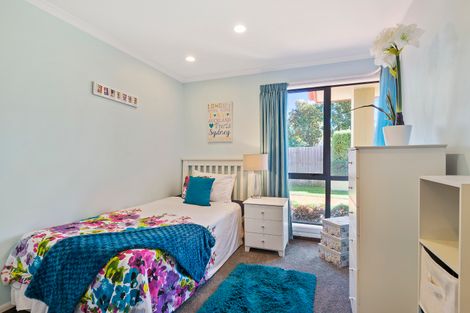 Photo of property in 7 Baldoyle Way, Casebrook, Christchurch, 8051