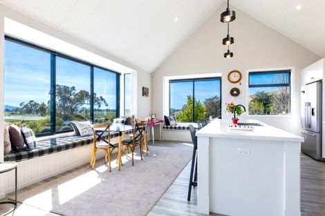 Photo of property in 21 Dry Hills Lane, Riverlands, 7274