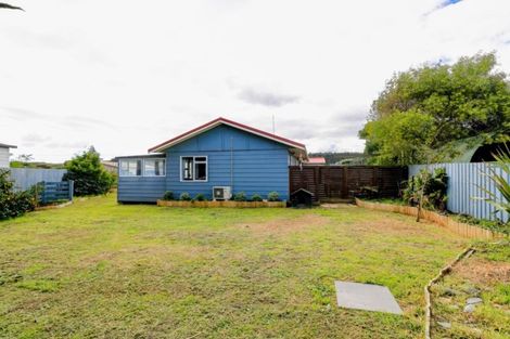 Photo of property in 19a Kauwhata Street, Himatangi Beach, Foxton, 4891