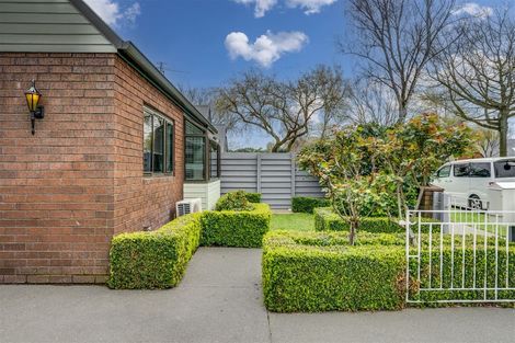 Photo of property in 1/251 Memorial Avenue, Burnside, Christchurch, 8053