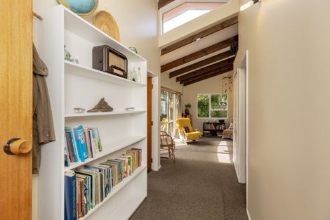 Photo of property in 67 Te Moana Road, Waikanae Beach, Waikanae, 5036