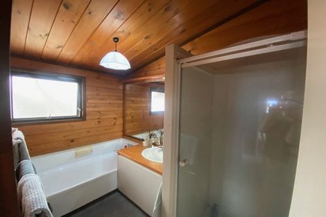 Photo of property in 33 Bodmin Terrace, Camborne, Porirua, 5026