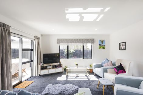 Photo of property in 24a Roberts Line, Kelvin Grove, Palmerston North, 4414