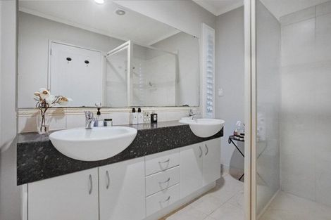 Photo of property in 113 Tauranga Place, Orewa, 0931