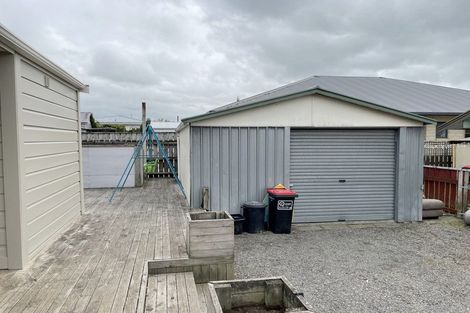 Photo of property in 14 Cadman Street, Dannevirke, 4930