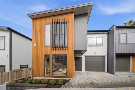 Photo of property in 2e Rangitoto Terrace, Milford, Auckland, 0620