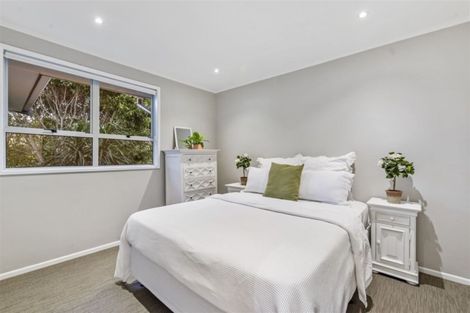Photo of property in 1/60 Selwyn Crescent, Forrest Hill, Auckland, 0620
