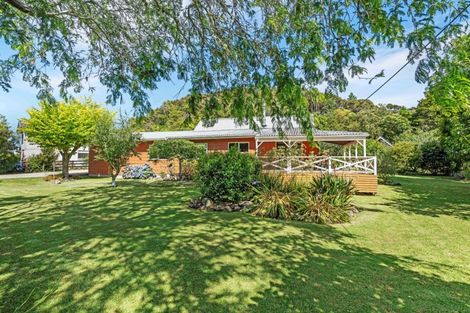 Photo of property in 45 Te Maika Road, Ngunguru, Whangarei, 0173