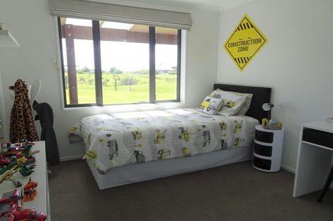 Photo of property in 114 Golf Links Road, Ruatapu, Hokitika, 7883