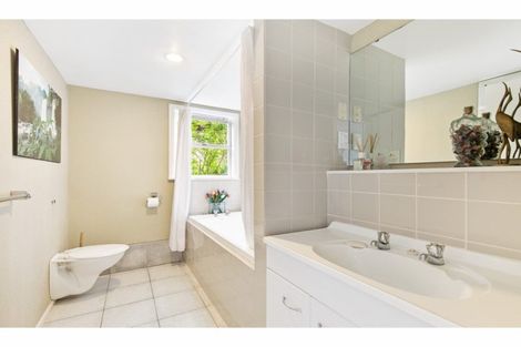 Photo of property in 75 Saddleback Rise, Murrays Bay, Auckland, 0630