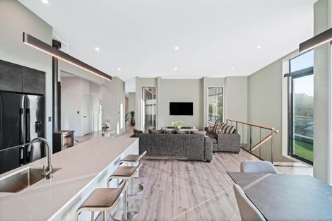 Photo of property in 13 Redmund Spur Road, Kennedys Bush, Christchurch, 8025