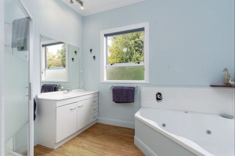 Photo of property in 175 Papawai Road, Papawai, Greytown, 5794