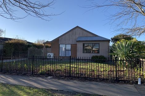 Photo of property in 6 Murmont Street, Bishopdale, Christchurch, 8053