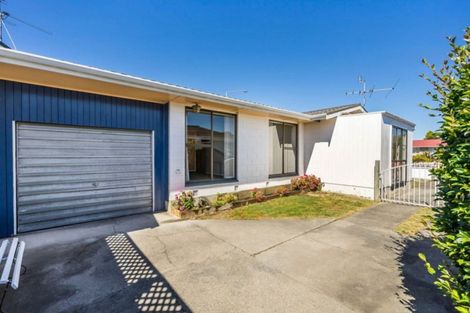 Photo of property in 1/220 Waimairi Road, Ilam, Christchurch, 8041