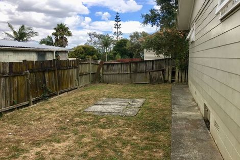 Photo of property in 3/63 Alfriston Road, Manurewa East, Auckland, 2102