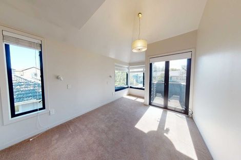 Photo of property in 1/52 Aikmans Road, Merivale, Christchurch, 8014