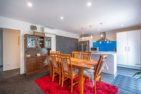 Photo of property in 8 Cardiff Street, Highbury, Palmerston North, 4412