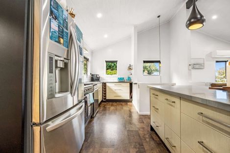 Photo of property in 406 Thames Coast Sh25 Road, Te Puru, Thames, 3575