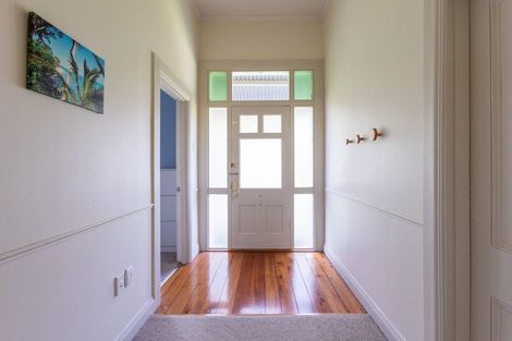 Photo of property in 12 Grant Street, Dannevirke, 4930