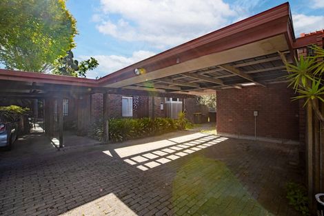 Photo of property in 18 Casey Avenue, Fairfield, Hamilton, 3214