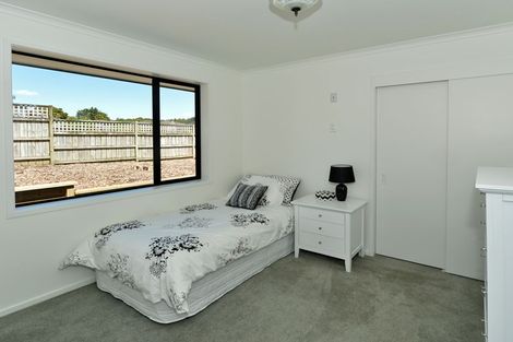 Photo of property in 3 Mcainch Place, Te Kamo, Whangarei, 0112