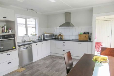 Photo of property in 126 Tanner Street, Grasmere, Invercargill, 9810