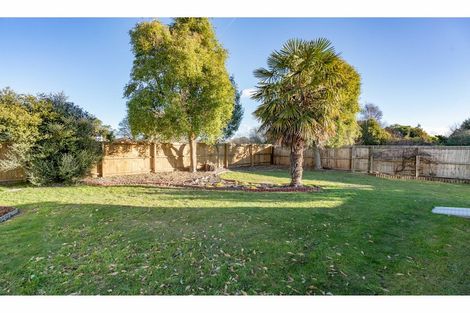 Photo of property in 23 Denniston Crescent, Redwood, Christchurch, 8051