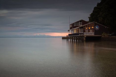 Photo of property in 441 Titirangi Road, Titirangi, Auckland, 0604