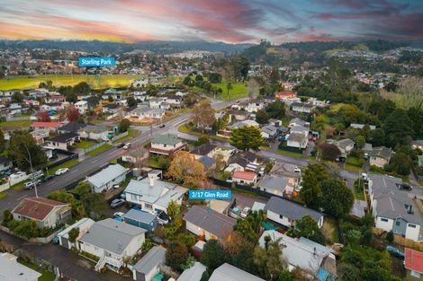 Photo of property in 3/17 Glen Road, Ranui, Auckland, 0612
